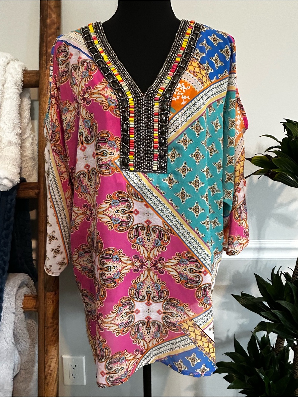 Melissa Paige Beaded V-Neck Paisley Patchwork Tunic in Pink, Teal and Orange L